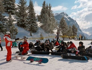 Curso de snowboard para jóvenes